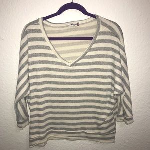 Great stripped KUT 3/4 sleeve sweater